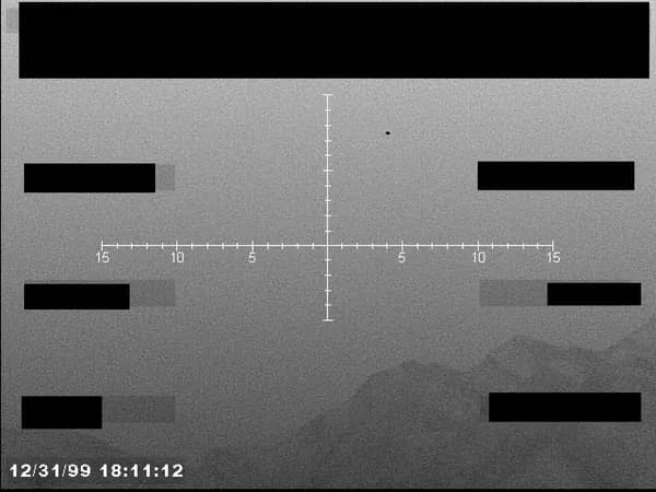 FBI photo b12 — 第 1 頁