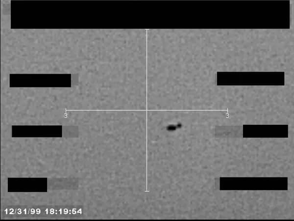 FBI photo b13 — 第 1 頁