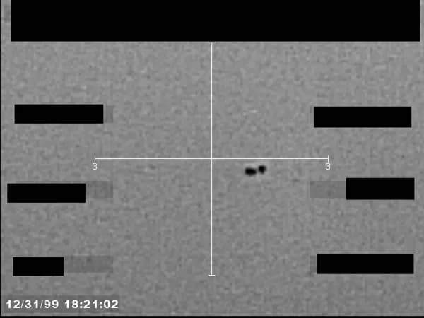 FBI photo b18 — 第 1 頁